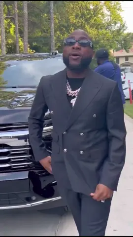 Davido cars🔥#fyp #davido #creatorsearchinsight #foryoupage #car 
