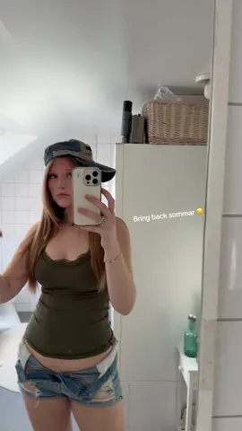 Hade mössa på mig idag… kändes brottsligt  