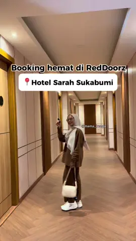 Baru renovasi tapi harga masih ramah kantong! 🤩 @sarahhotelsalabintana  Nginep di Hotel Sarah Sukabumi sekarang makin nyaman, bersih, dan estetik banget. Mulai dari 200 ribuan/malam, udah dapet kamar modern dan lokasi strategis di tengah kota 🏙️ booking di @RedDoorz 👌  #BukaSemuaPintu #RedDoorz #RedDoorzSukabumi #HotelSukabumi #sukabumi 