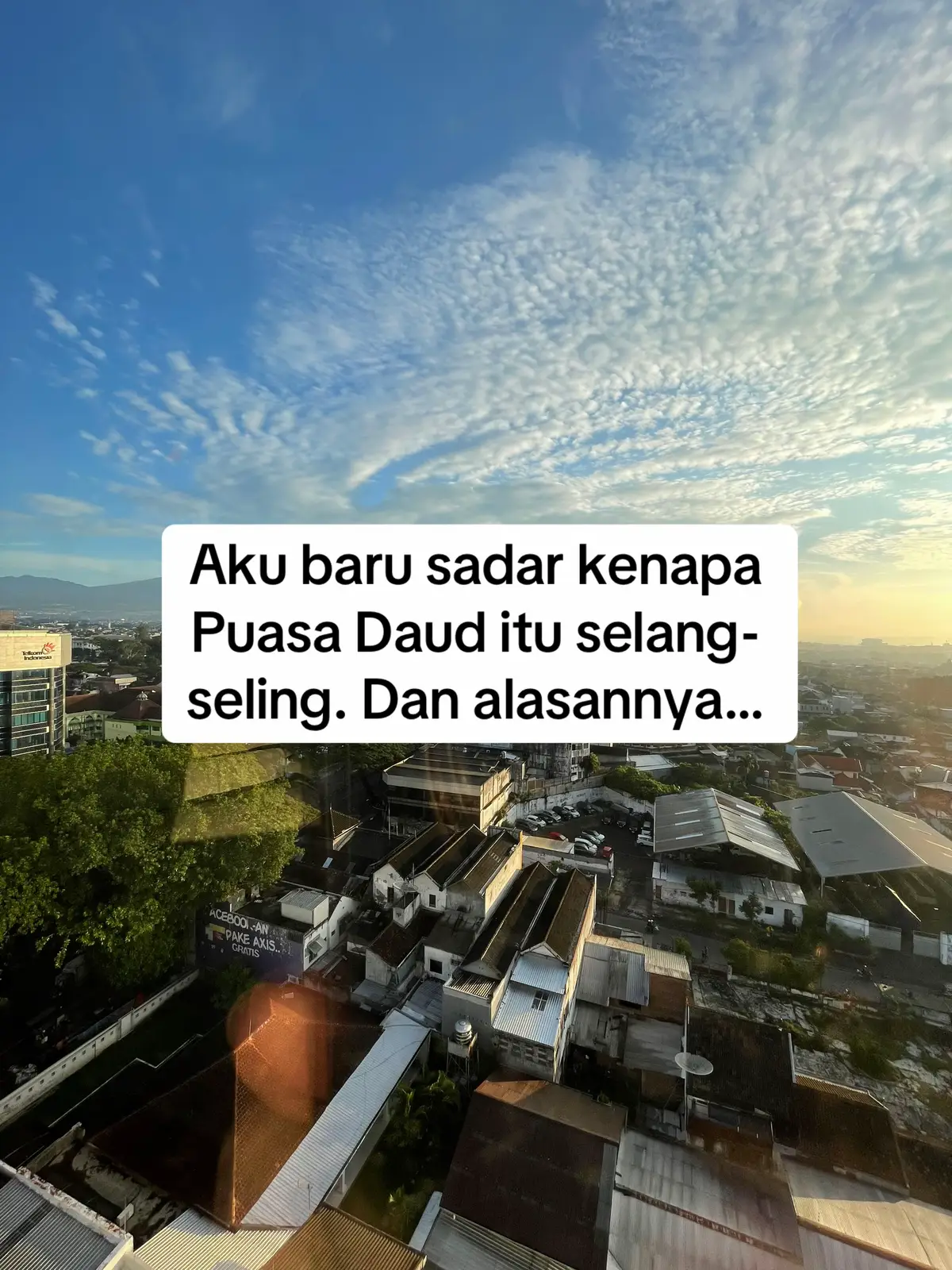 Sehari nahan, sehari nikmatin bukan kompromi, tapi keseimbangan yang Allah atur sendiri. #puasadaud #puasa #islam #muslimfasting #fyppppppppppppppppppppppp 