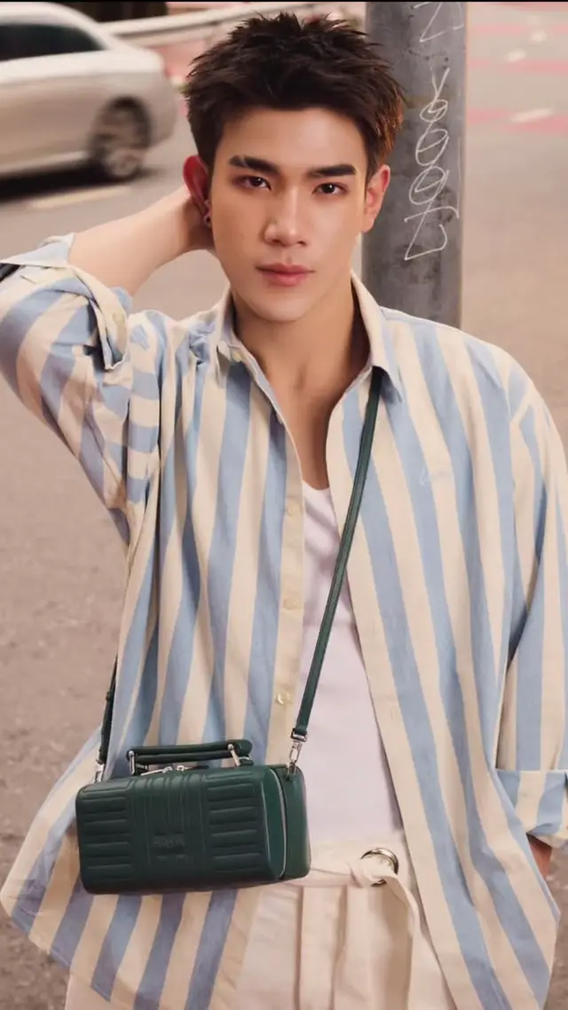 โหหหหหเบ้าหน้าหุ่นชุดหล่อ!!!!!!!😭🔥🔥#fourthnattawat #โฟร์ทณัฐวรรธน์ 
