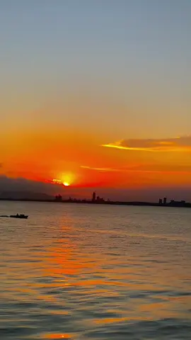 🗣️seperti alunan detak jantungku           💥#sunsetvibes #4u #4upage 