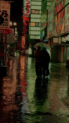 大阪の雨夜物語。　#cinematic #videography #citylife 