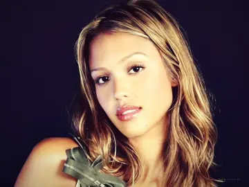 og fine shyt. #jessicaalba #viral #fyp #model 