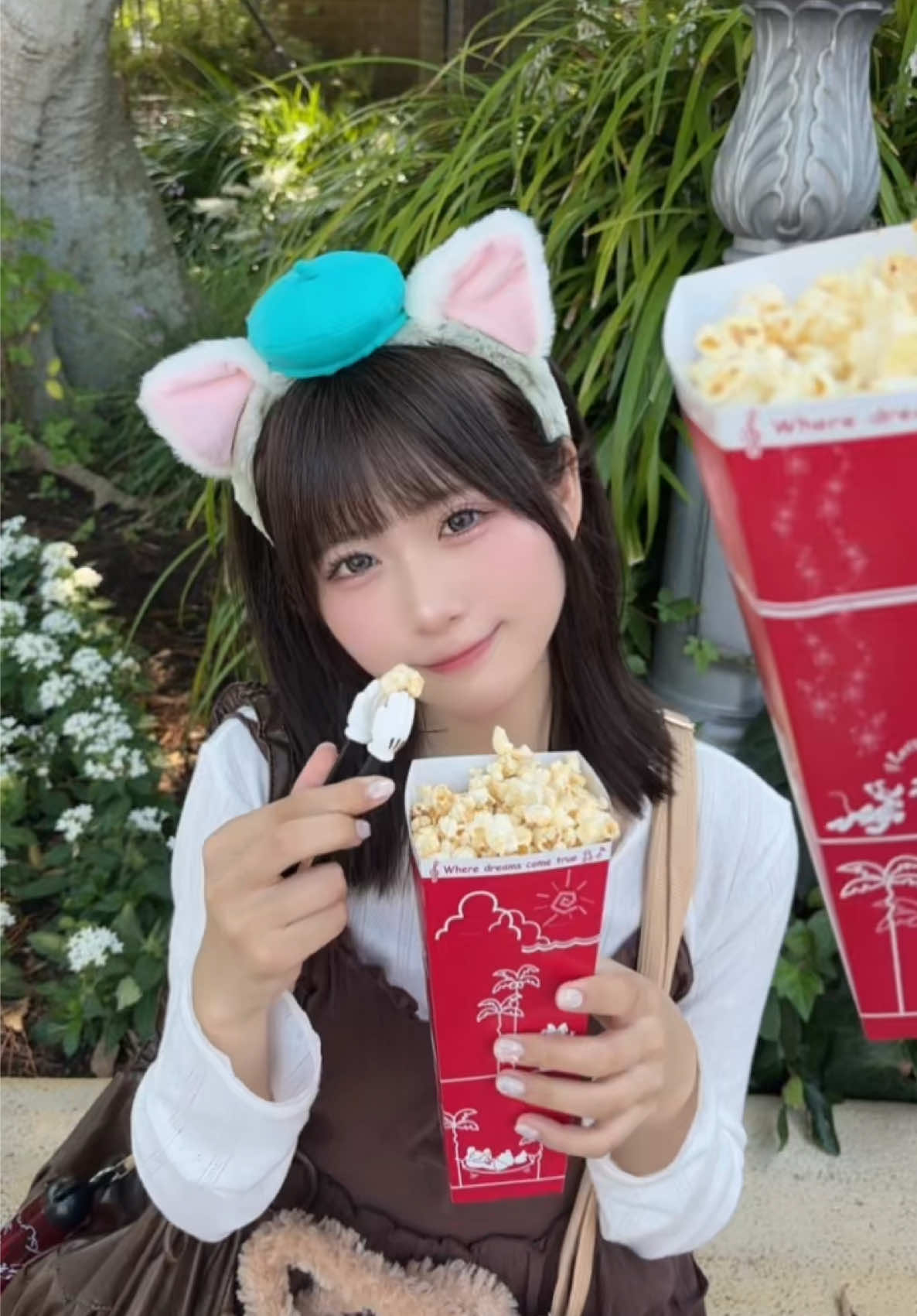 パンプキンづくしのハロウィーンサンデーが美味しすぎたよ🎃🤍 #ディズニーハロウィン #ディズニーシー #ディズニーシーグルメ #06 #アイドル 