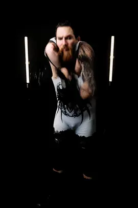 Well that’s terrifying. #WhateverFloatsYourMetaphoricalGoat #Crow #TimBurton 