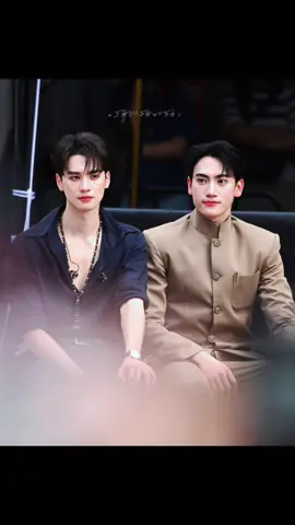 ภวัต- ชยศ (เก่ง-ปัง) พี่น้องในอดีตชาติพระเอก-พระรองสุดหล่อในซีรีส์ #เขมจิราต้องรอด ผ่านการแจ้งเกิดจากเวทีเทพบุตรยี่เป็งเชียงใหม่ทั้งสองคนโดยบังเอิญ ประกวดปีต่อกันเลย2565 และ 2566 cr. ขออนุญาตเจ้าของคลิปนะครับ##เก่งหฤษฎ์##ปังพิรุฬห์วัฒน์##khemjiratheseries##เขมจิราต้องรอดep9