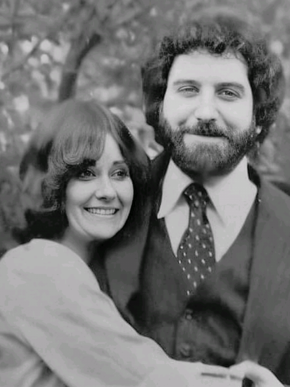 Welcomed by the Warrens: Tony Spera talks about meeting Judy Warren and joining the family. Video courtesy of Hailey Reese. . . . #TheConjuring #foryoupage #fyp #EdandLorraineWarren #Haunted 