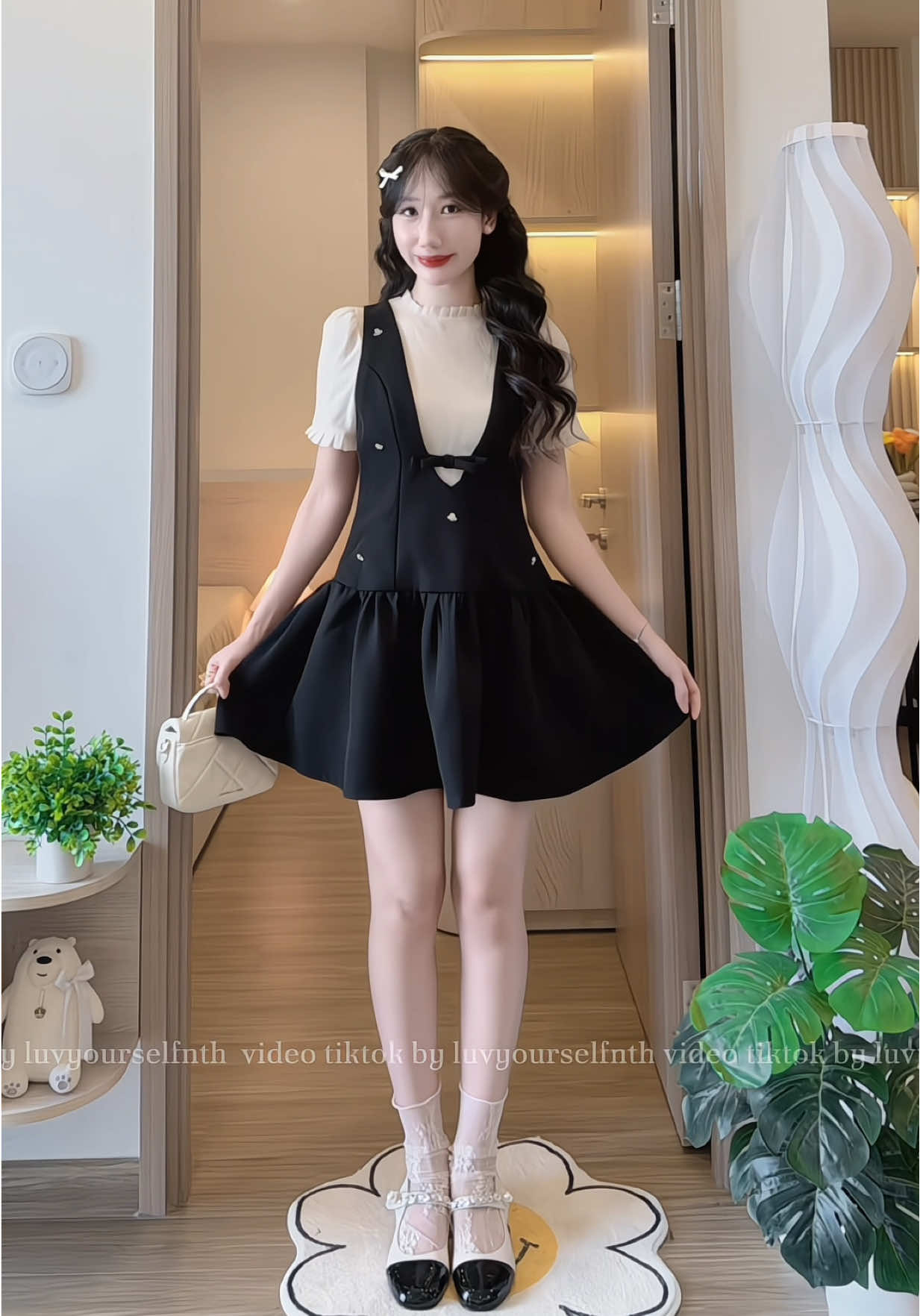 Gửi tín hiệu mua váy đi ăn tiệc cưới tới mấy bà nheee 💕🍃🫧 #luvyourselfnth #vayditiec #vayancuoi #vaycoyem #karaplus