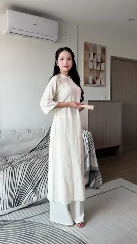 4 tháng nữa tới tết rồi mấy bà ơi #huynlee #xuhuong #goclamdep #aodai 