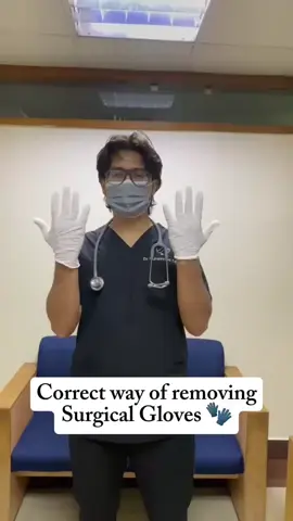 Easy & Correct way to remove Surgical Gloves🧤 #explorepage✨ #trending #doctorsoftiktok #surgicalskills  #trendingtiktok 