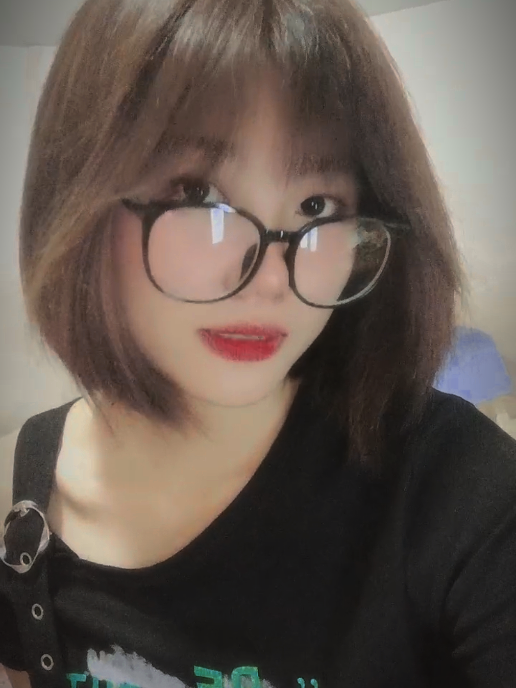 ယာပေလွန်မ်းနာ...😛💗 #fupシforyou #မြင်ပါများပီးချစ်ကျွမ်းဝင်အောင်လို့ #fypage