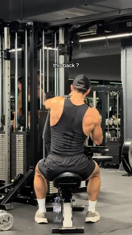 vive les séances dos >> #gymshark #outfit #Fitness #backday 