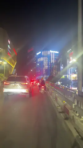Sắp 26 tuổi rồi, lỡ cả đời này không ai lấy thì sao ? #hottrend #nhachaymoingay #nhacnaychillphet #nhactamtrang 