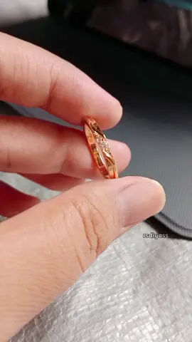 Yaxiya Cincin Wanita Elegan #cincin #cincintitanium #cincinmurah #cincinwanita #yaxiyajewelry #rekomendasi #racuntiktok #wibgajian #gajiansale #fashionaccessories #jewelrytips #jewelry #rings 