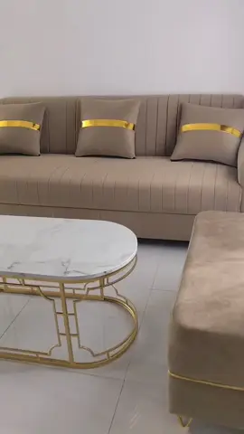 sofa custom ruangan panjang 220 tambah puk sama meja hpl ☺ #foryoupage #sofa #puff #mejaaestetik 