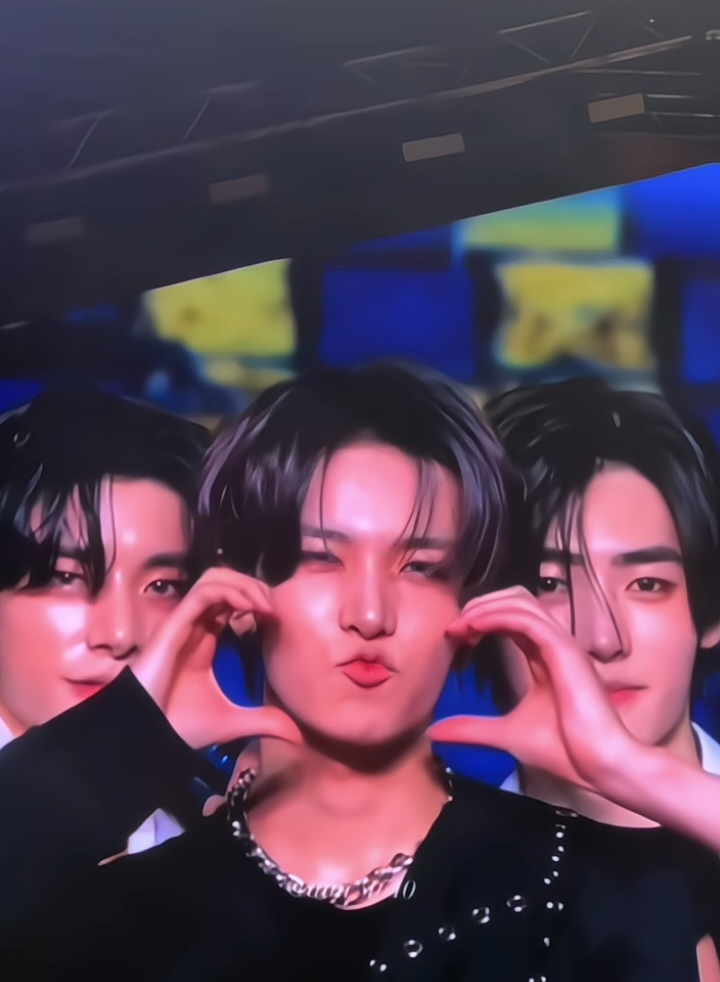 my three men🥵 #sunghoon #jake #heeseung #enhypen 