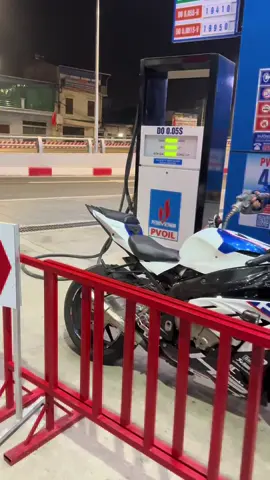 đổ xong là khỏi đi chơi luôn các pô ạ 😅 #moto #s1000rr #anhbui 