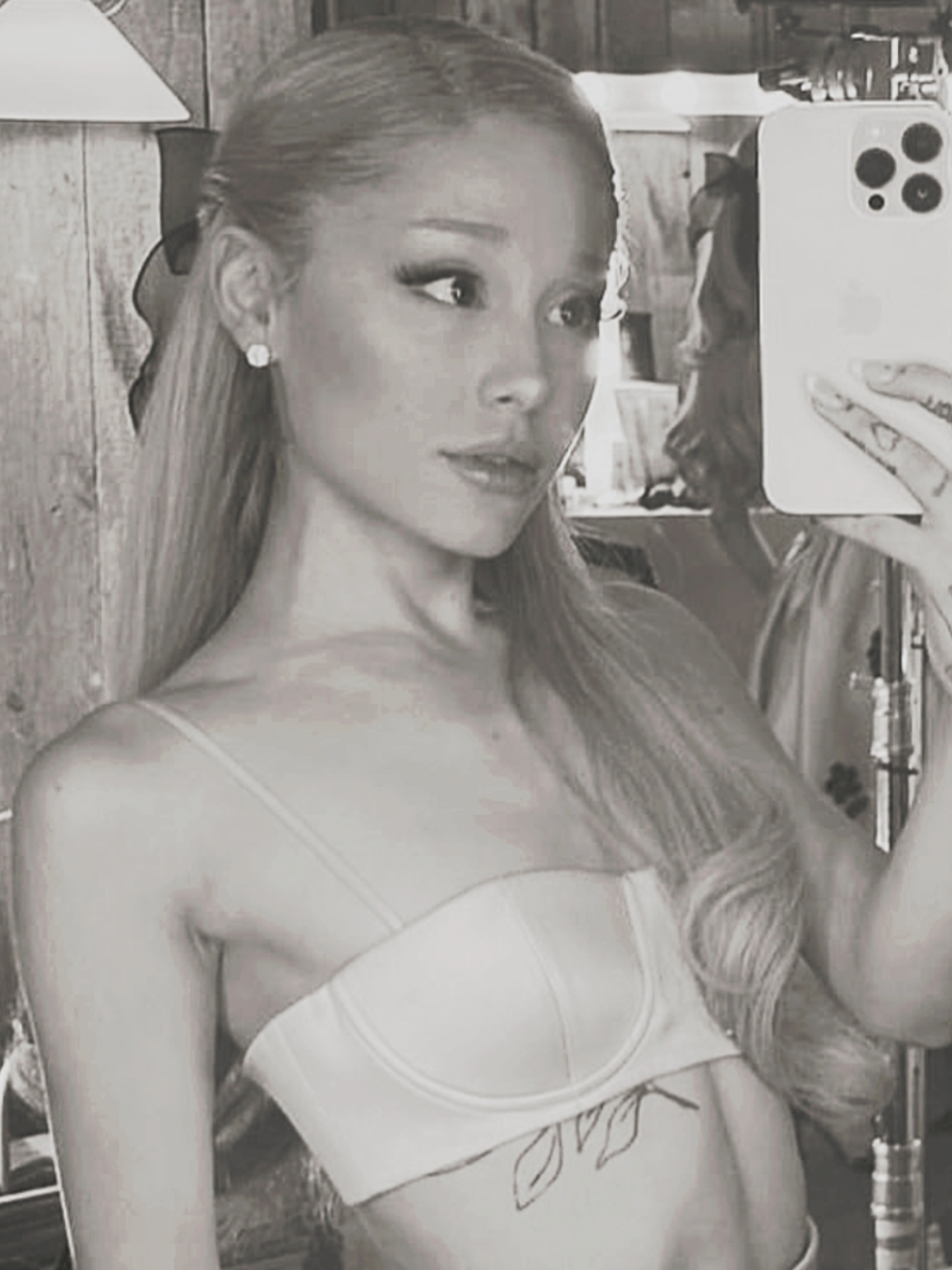 #ARIANA : she's the sweetest soul ever [ ib/rm: me , cc: mine , scp: sceneagb ] ⚠️ FAKE EVERYTHING ALL ORIGINAL CONTENT ⚠️ #thankunext #arianagrande #viral #foryoupage - ariana soft edits thank u next edits  ｡˚⭑. ✧