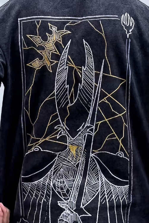 Retro Art Of Knight's Journey Tee Sayal Hollow Knight Silksong Oversized Washed T-Shirt Anime Clothing Streetwear Casual Men Y2k Fashion Fall Outfits Retro Vintage Gymer MustHave Unisex Graphic Tee Gift for Gamers Deep Nest Exploration #tshirt #streetwear #trending #viral #fyp #hollowknight #game #vintage 
