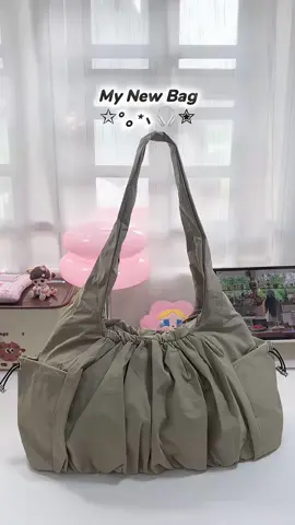 Túi nhà @PALES xinh lắm mấy bà ơi #Pales #tuixachnu #tuideocheo #tuixinh #newbag #xuhuong #imquynhnhu 