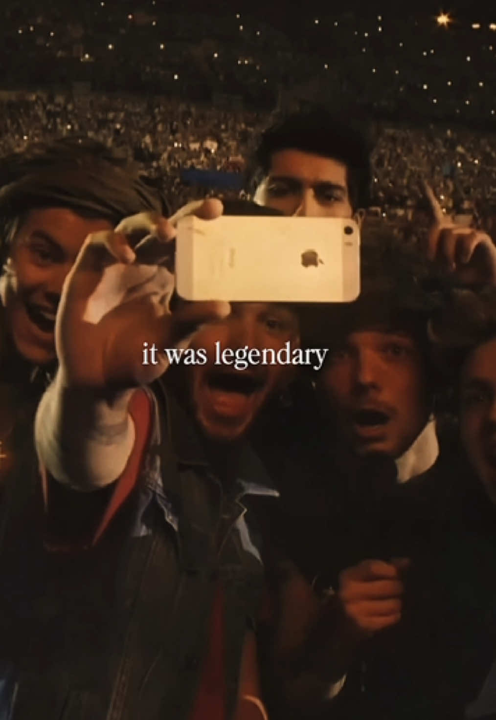 just leaving this here. . . #onedirection #louistomlinson #liampayne #zaynmalik #harrystyles 