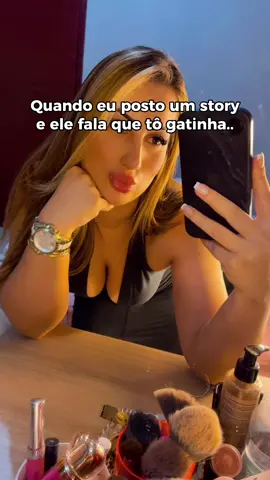 Miauuuuuu 🐱❤️‍🔥 #memestiktok #solteira #mulher #policial #loira 