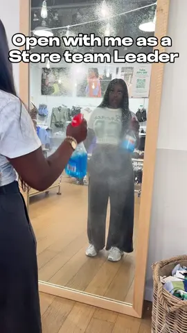 Open with me as a store team leader 🤎