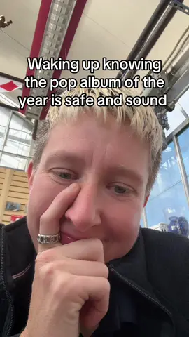 And THATS NO SHADE!!!! #ladygaga #mayhem #aoty #fyp 