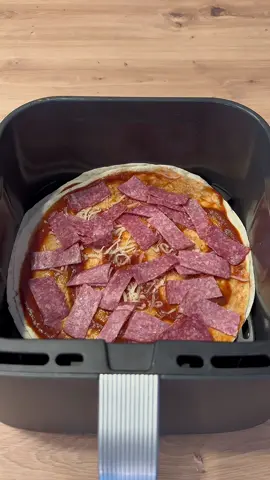 Wrap-Pizza  #oktoberfest #kochenmitcosori #food #FoodTok #foodlovers 