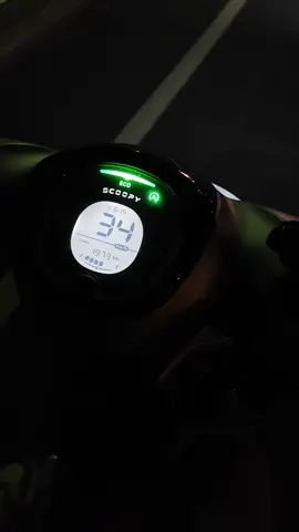 malam mingguan bersama Scoopy kesayangan #fyp #malamminggu #kelilingkota #borobudur #scoopy 