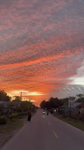 🌜🌛🌤️ #sansetvibes #sadvibes #konaweselatan #kendari 