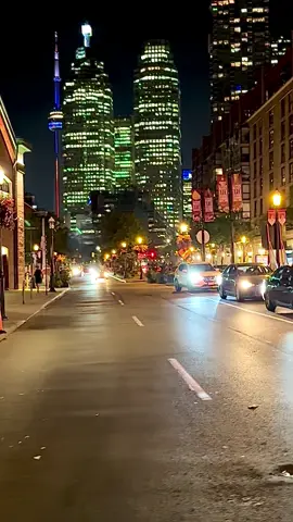 #toronto #canada_life🇨🇦 #downtowntoronto #foryou #creatorsearchinsights 