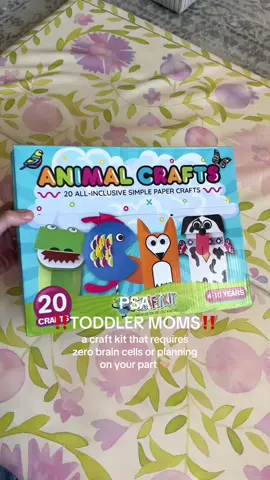 My toddler literally begs to do these every day but I limit her to one a day 😂 #toddlercrafts #toddleractivities #toddleractivitiesathome #crafts #toddlers #toddlermom 