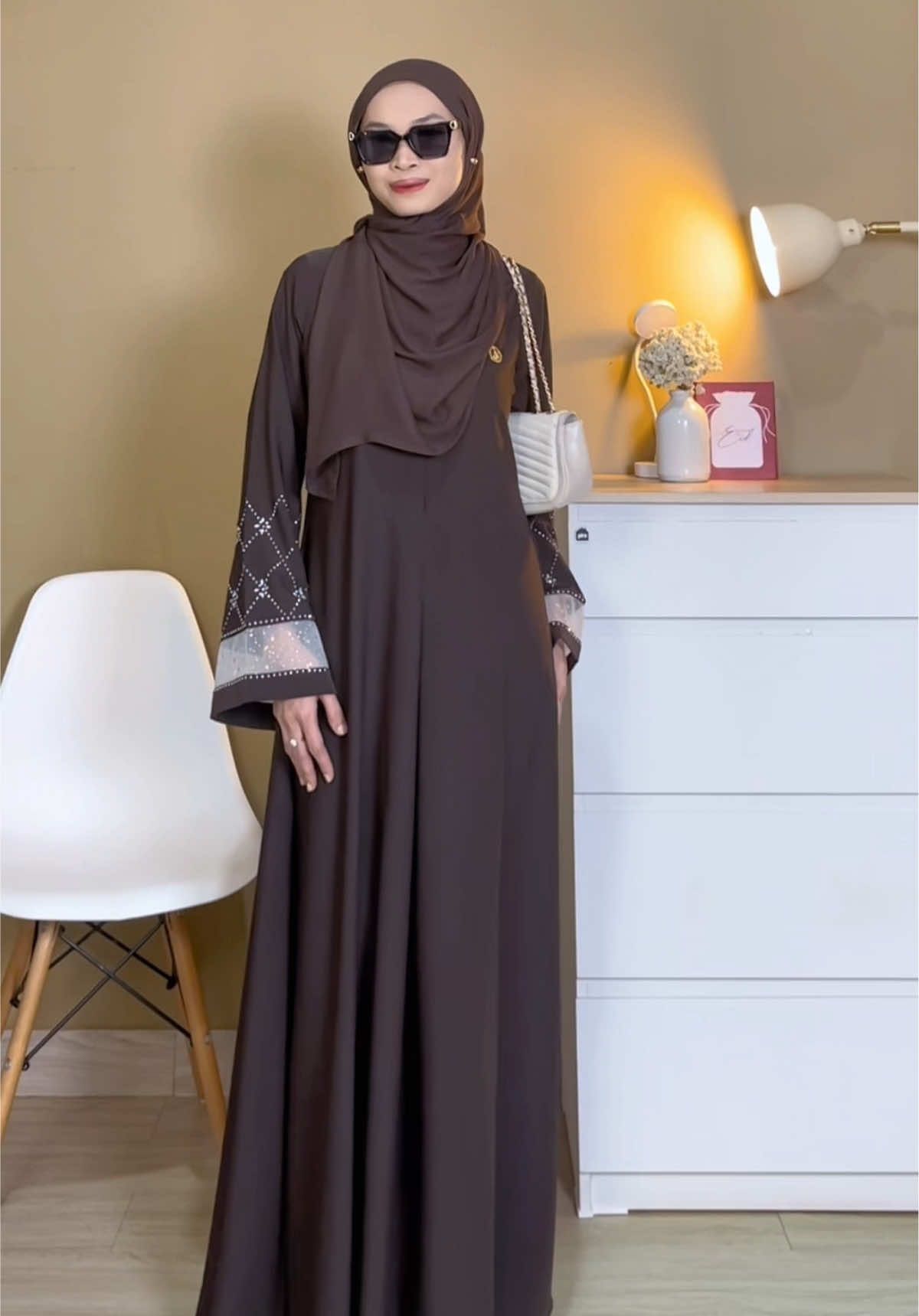 Ah cantiknyaaa 😍🥹🤏  semoga masih dipertemukan Ramadhan 2026 ya 🥹🫰 #abaya #abayasimple #abayaterbaru 