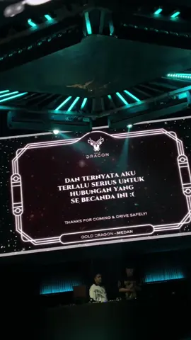ujung ujungnya asing 😌 #fyp #neverstopflying #golddragonmedan #quotes 