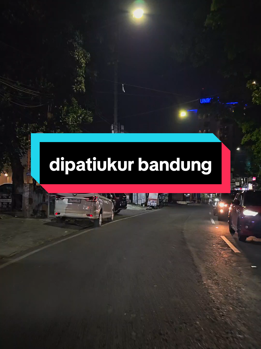 dipatiukur bandung dengan suasananya #dipatiukurbandung #bandung #bandunghits 