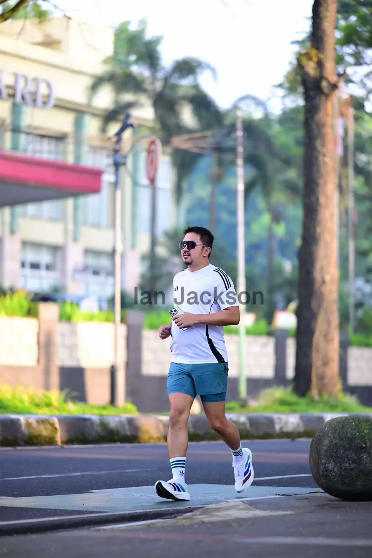 #pelarikonten #pelarikalcer #pharellwilliamsadidas #adidaspharellwilliams 