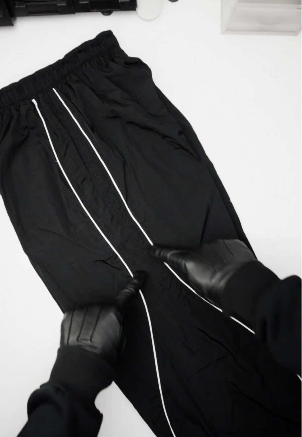 #trackpants #baggypants #outfitideas #celanaskena 