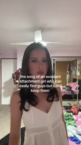 #avoidantattachment #relatable #dating #fyp #blowthisup 