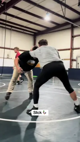 #wrestling #footworktrainer #stanceandmotion 