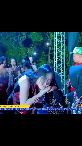 pesona adella girls live telajung, cikarang #adellagirls #adella #allartis #difarinaindra #lusyanajelita 