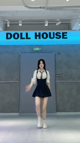 #dance #dollhouse #nhaytiktok #xuhuong 