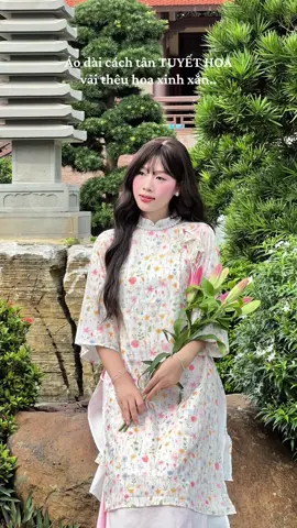 Áo dài cách tân thêu hoa xinh 😙🎀#review #fyp #xuhuong  #aodai #aodaitet 