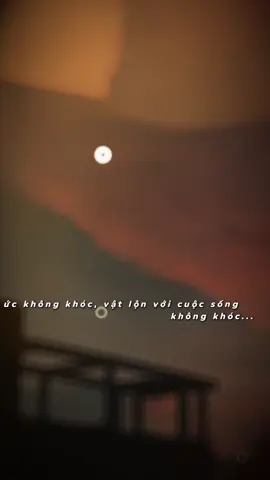 Chỉ là bài hát đúng với tâm trạng của mỗi người ở thời điểm đó... và đó cũng là cách giúp giải toả được một phần nào đó nỗi buồn trong chính bản thân mình....#CapCut ##nhachaymoingay #tamtrang_camxuc #nhungcaunoihay #xuhuongtiktok 