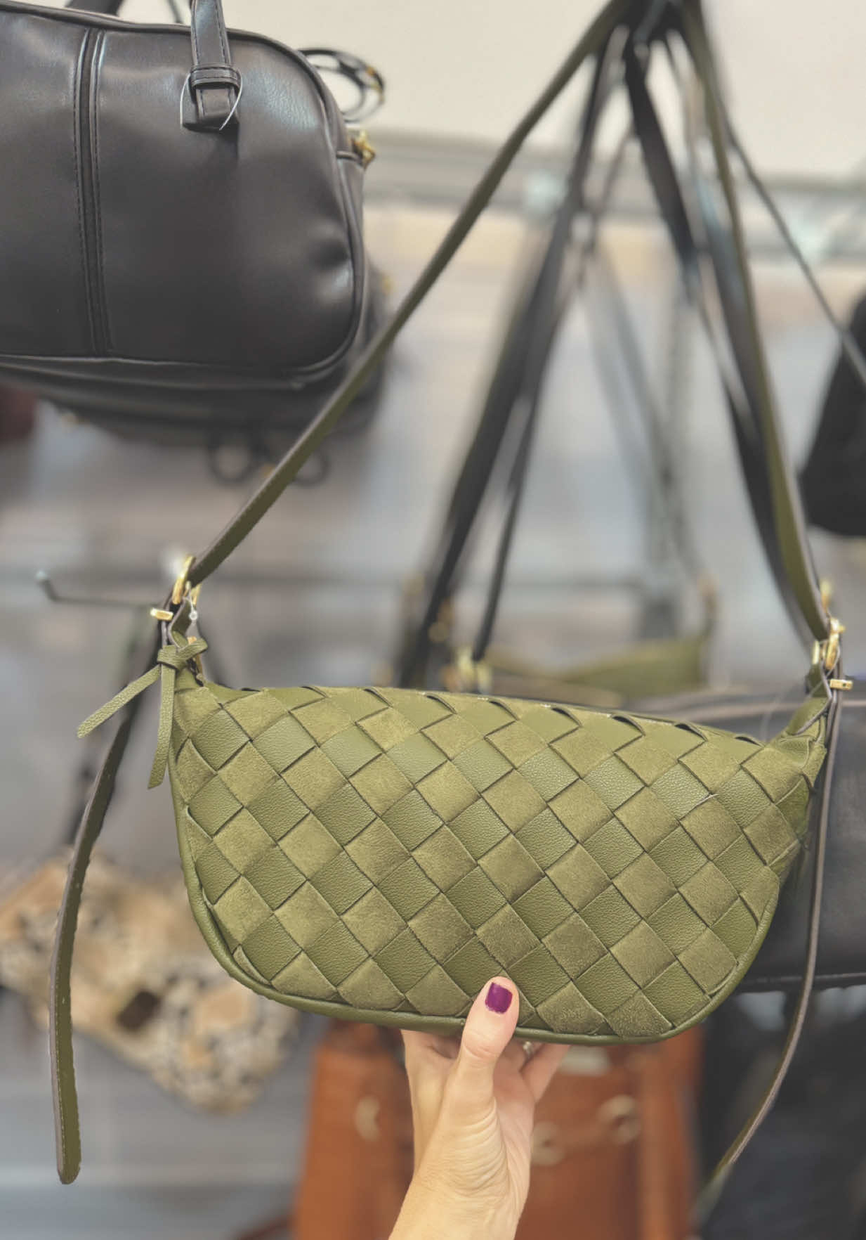 ✨Follow + tap the link in my BIO to shop everything you see here on my LTK! 🔗✨ I was in Anthro yesterday and I think Walmart is taking notes 🧐📝🤌🏼 #walmartfinds #newatwalmart #fallfashion #fallhandbag #viral 