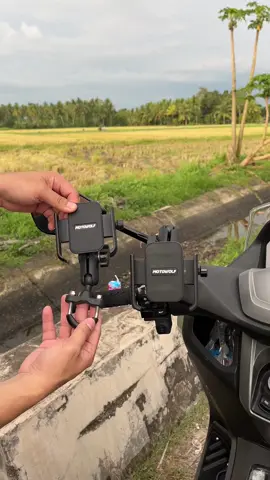 Premium Motowolf Motorcycle Phone Holder ✨🤩 #phoneholder #motowolf #motorcycle #cpholder #holder 