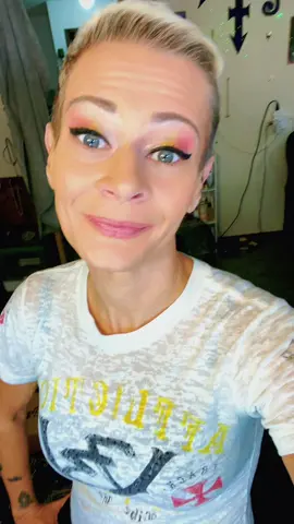 #DancingDani💯 #⭐️queendomempire⭐️ #genx #makeuptutorial #makeup 