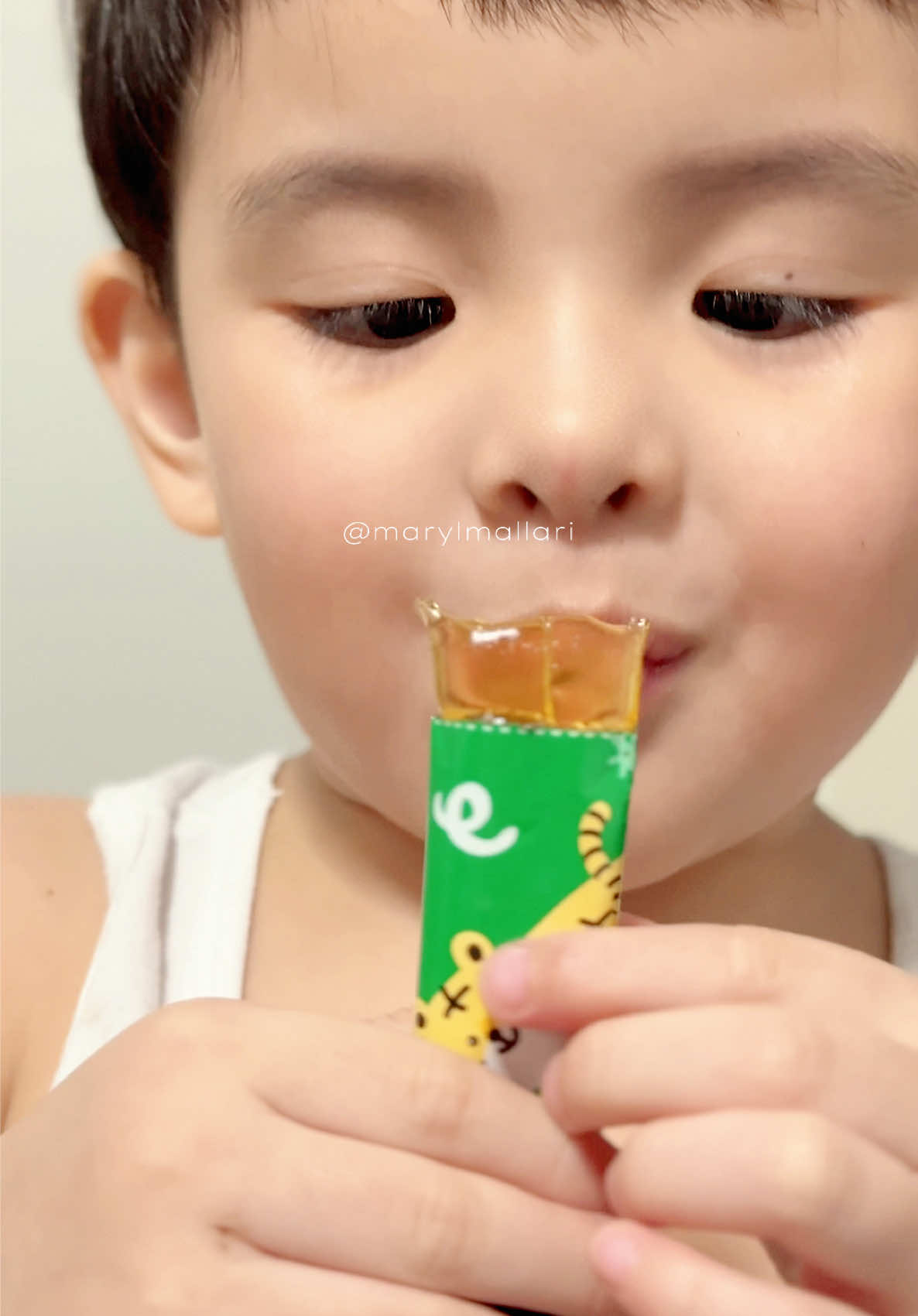 My son super loves this jelly vitamins 😋  #drgetit #immunesupportforkids #kidssupplements #jellyvitamins #kidsimmunesupport 