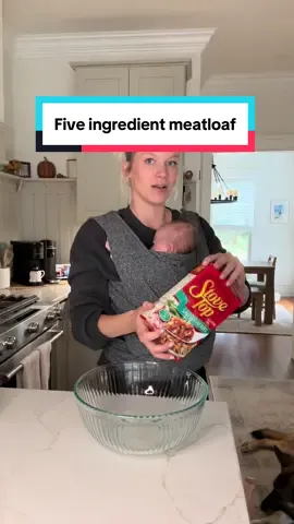 5 ingredient meatloaf made in the crockpot!   #Recipe #dinner #dinneridea #crockpotrecipe #familydinner     